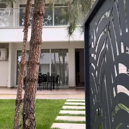 Eme - Kompleksi San Pietro, Gjiri I Lalzit Durrës