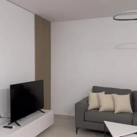 Apartmán Eme - Kompleksi San Pietro, Gjiri I Lalzit