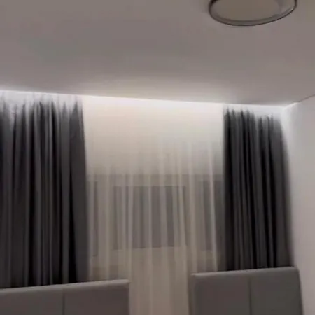 Apartment Eme - Kompleksi San Pietro, Gjiri I Lalzit