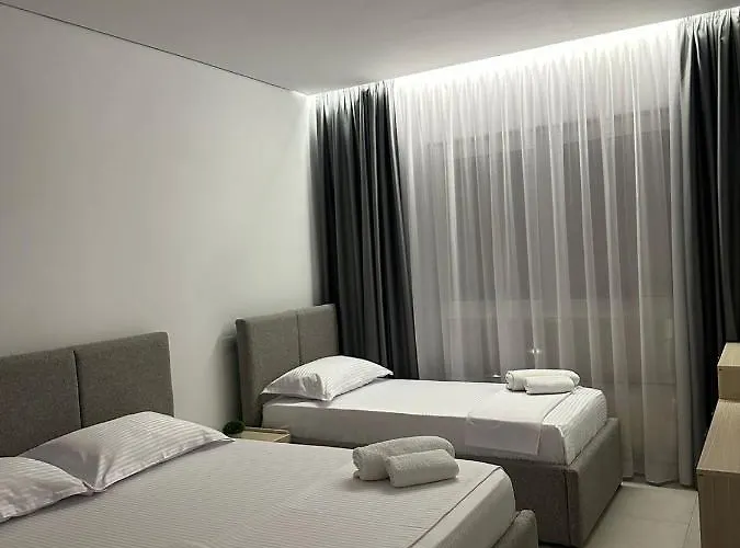 Eme - Kompleksi San Pietro, Gjiri I Lalzit Durrës